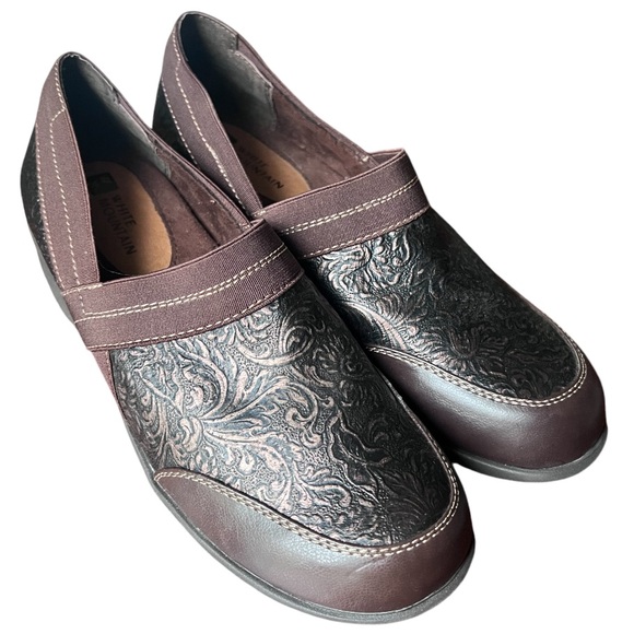 White Mountain Happy Embossed Tooled Leather Shoe Clogs Brown Slip On Clog - Picture 2 of 10